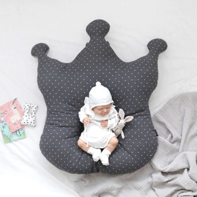 Baby Mesh Feeding Cushion