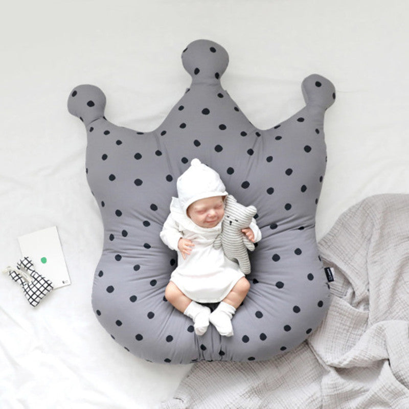 Baby Mesh Feeding Cushion